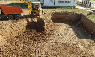 Рытье котлованов под фундамент в Моршанске – цена от 2557 руб. за м3 | 2Землекопа-Мрш